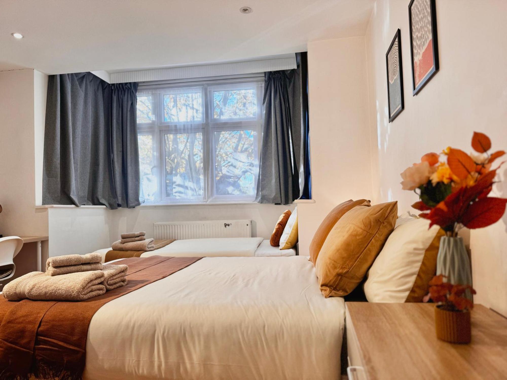 En-Suites With Free Parking 30Min To Central Londra Exterior foto