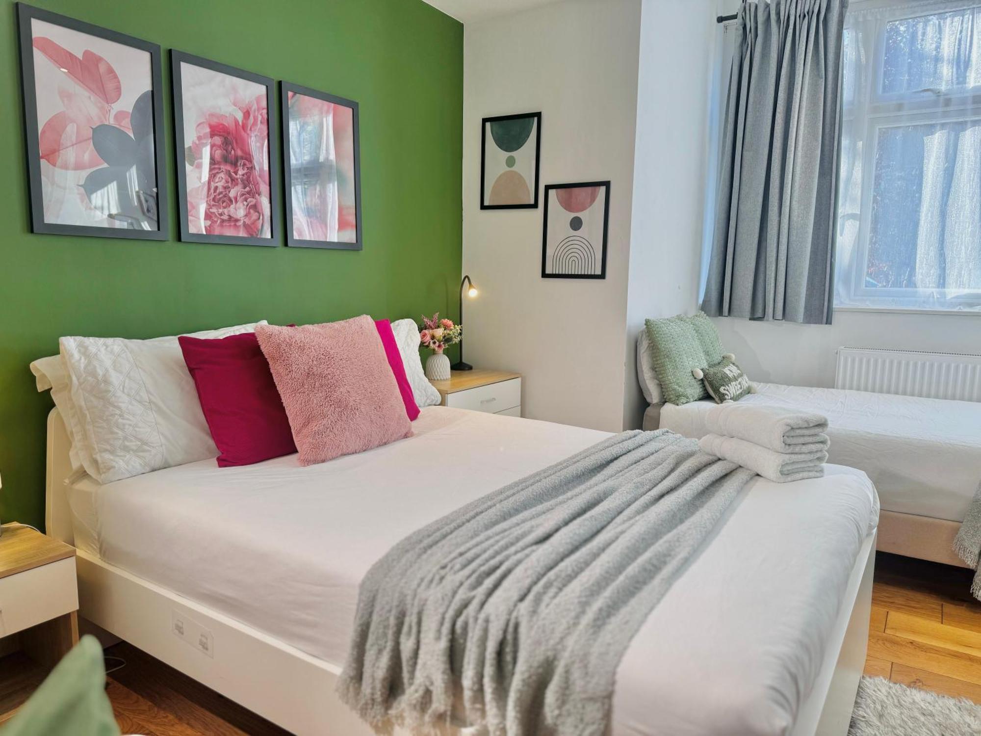 En-Suites With Free Parking 30Min To Central Londra Exterior foto
