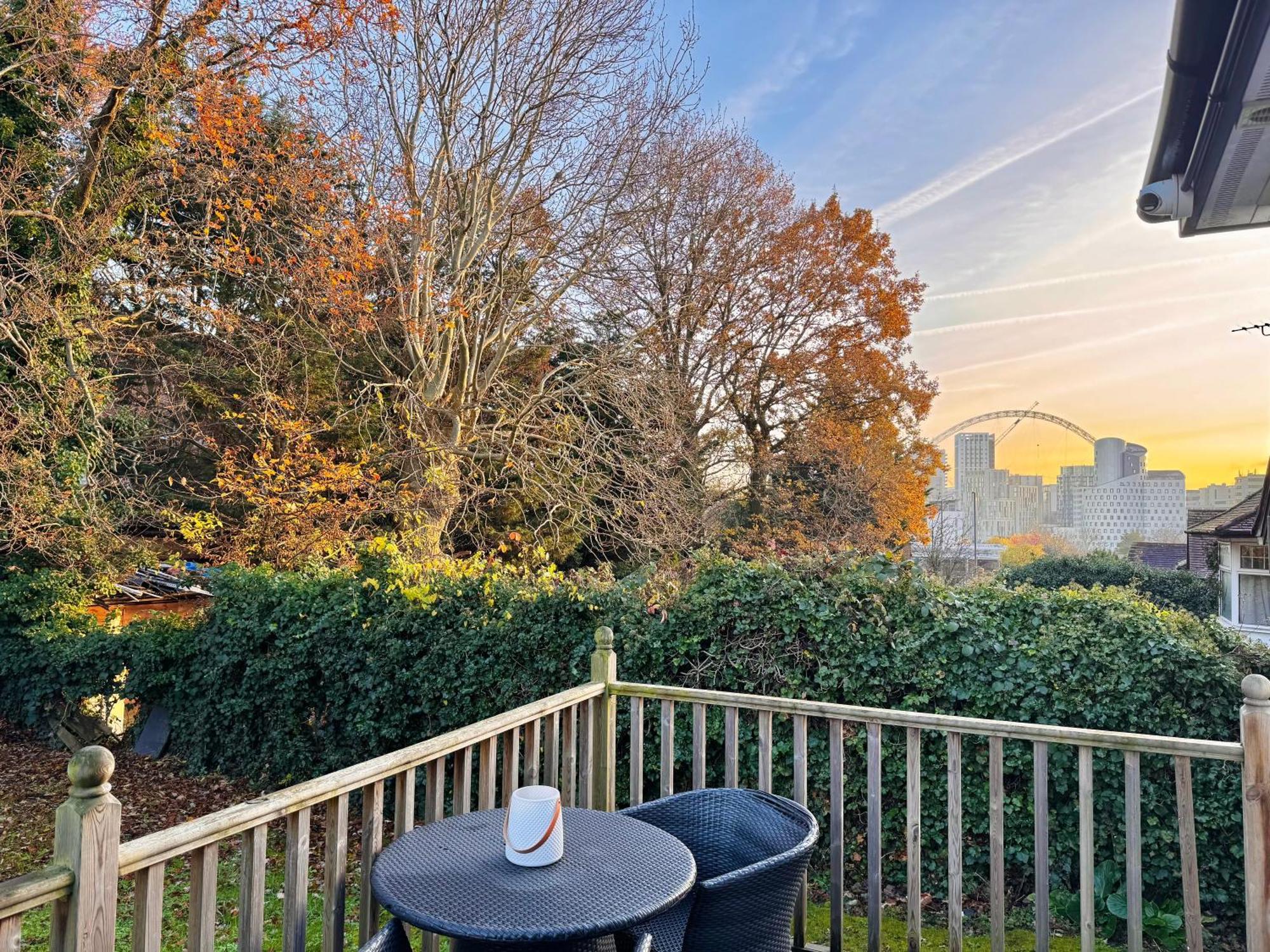 En-Suites With Free Parking 30Min To Central Londra Exterior foto